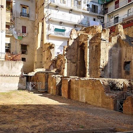 Apartamento Il Tempio Dei Mannesi Nápoles Exterior foto
